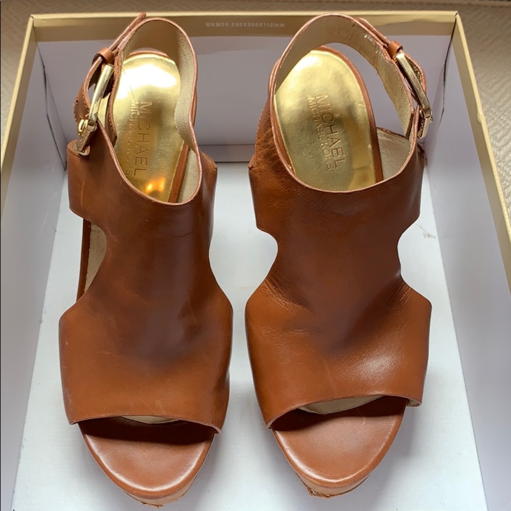 Michael Kors Tan Wedges